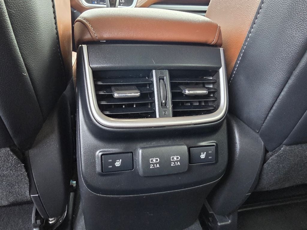 2022 Subaru Outback Touring