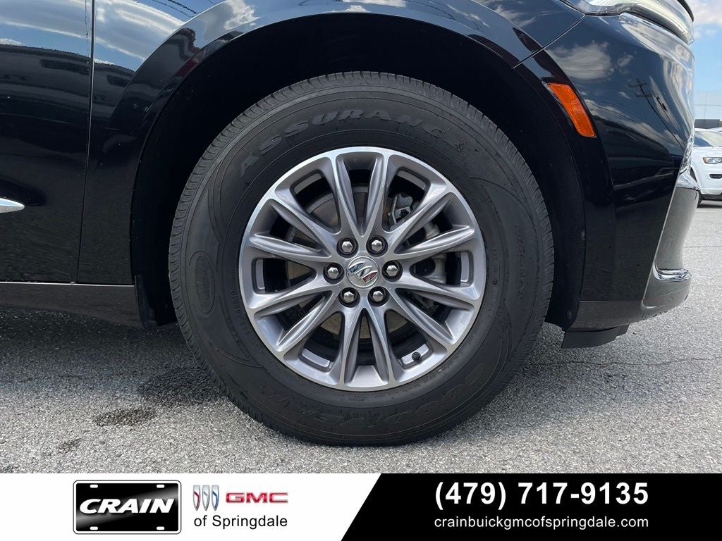 2024 Buick Enclave Essence
