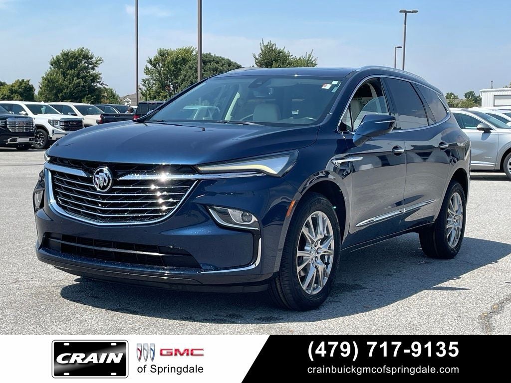 2023 Buick Enclave Essence