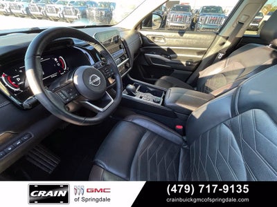 2024 Nissan Pathfinder Platinum