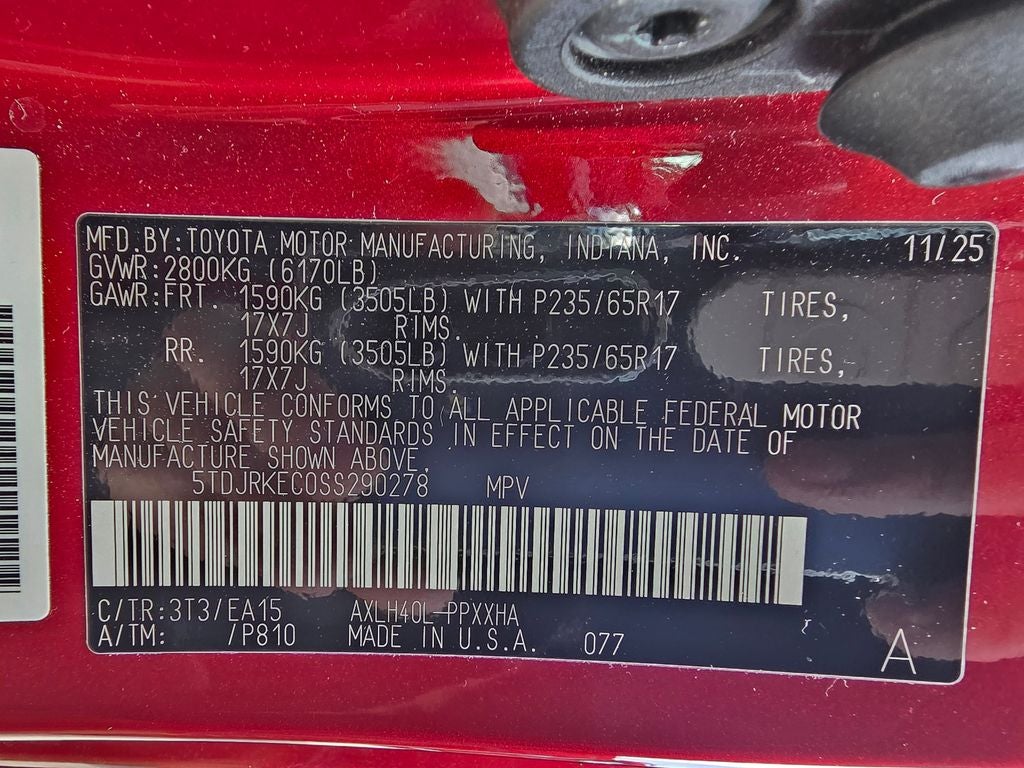 2025 Toyota Sienna XLE 8 Passenger