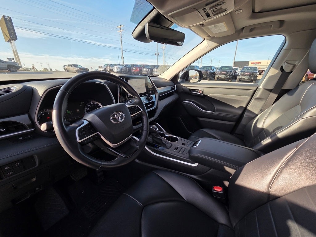 2024 Toyota Highlander XLE