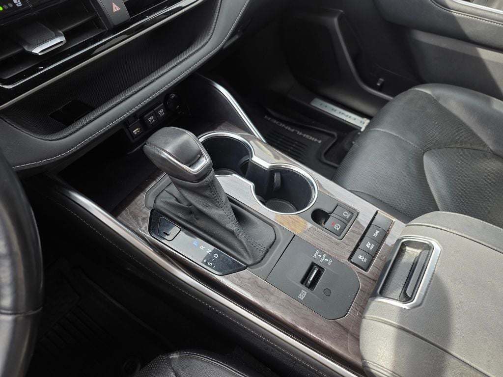 2021 Toyota Highlander Hybrid Limited