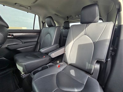 2021 Toyota Highlander Hybrid Limited