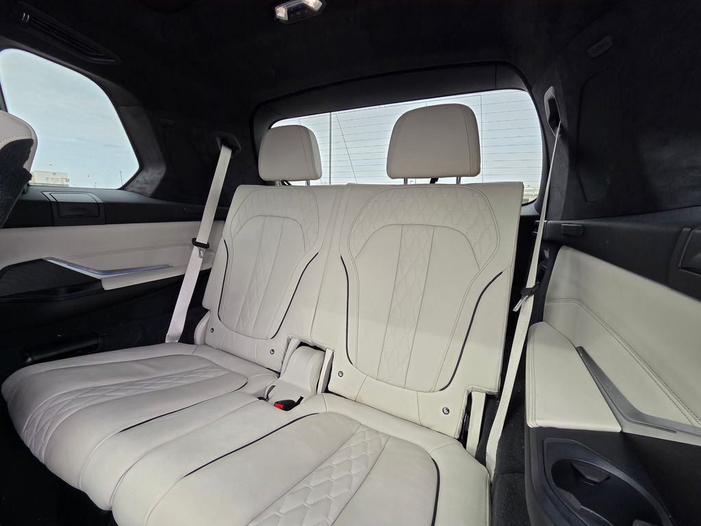 2021 BMW X7 xDrive40i M SPORT/ SKY LOUNGE LED ROOF LED ROOF