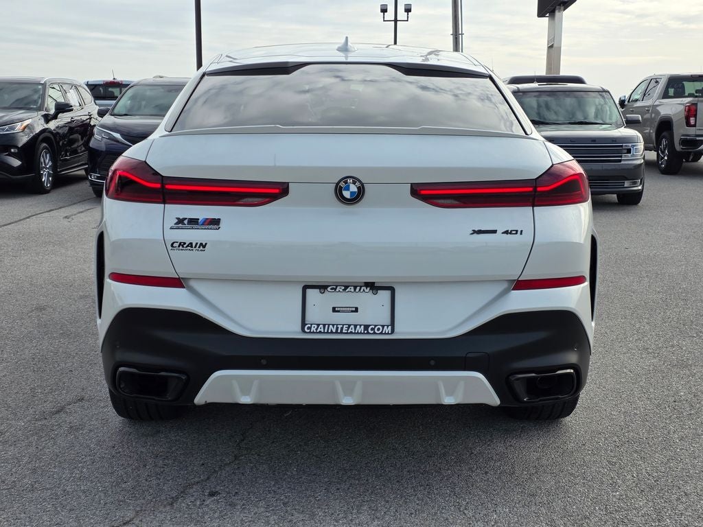 2022 BMW X6 xDrive40i