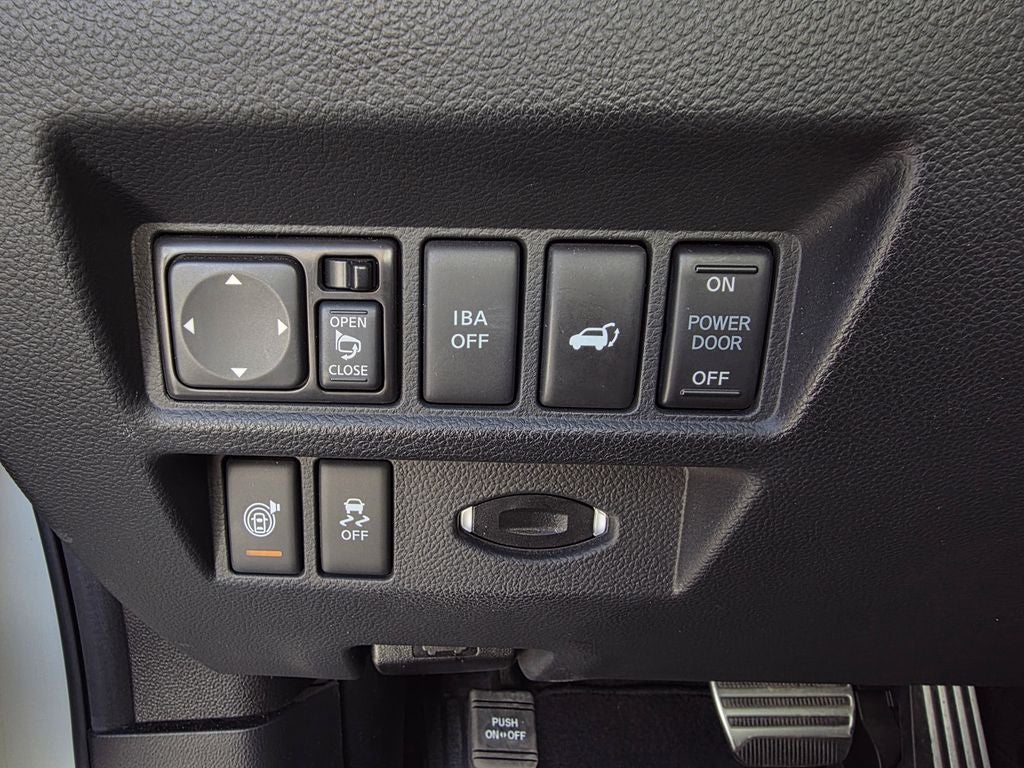 2017 INFINITI QX70 Base