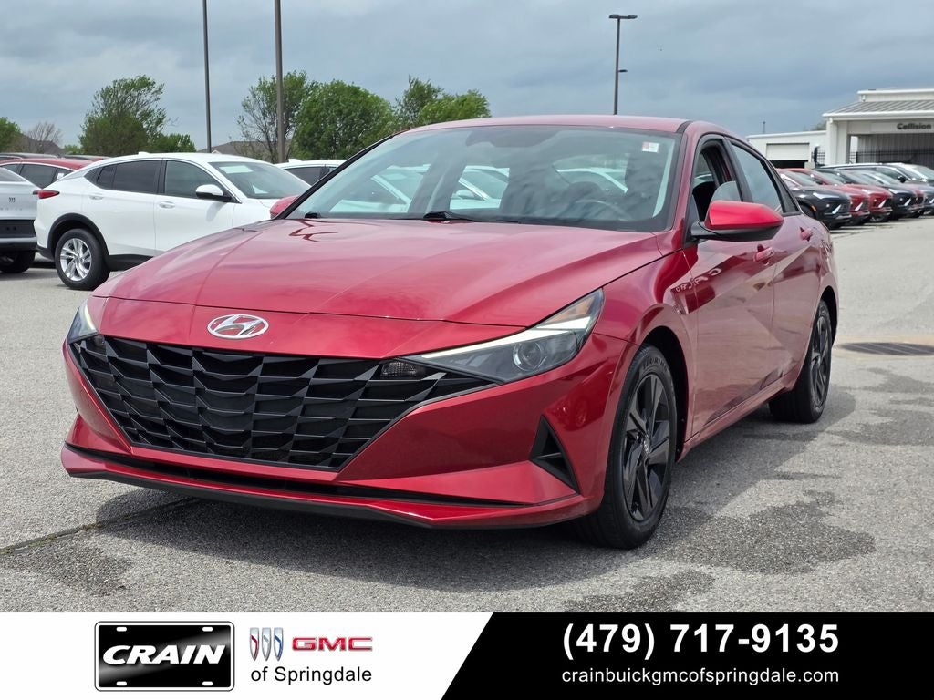2021 Hyundai ELANTRA SEL