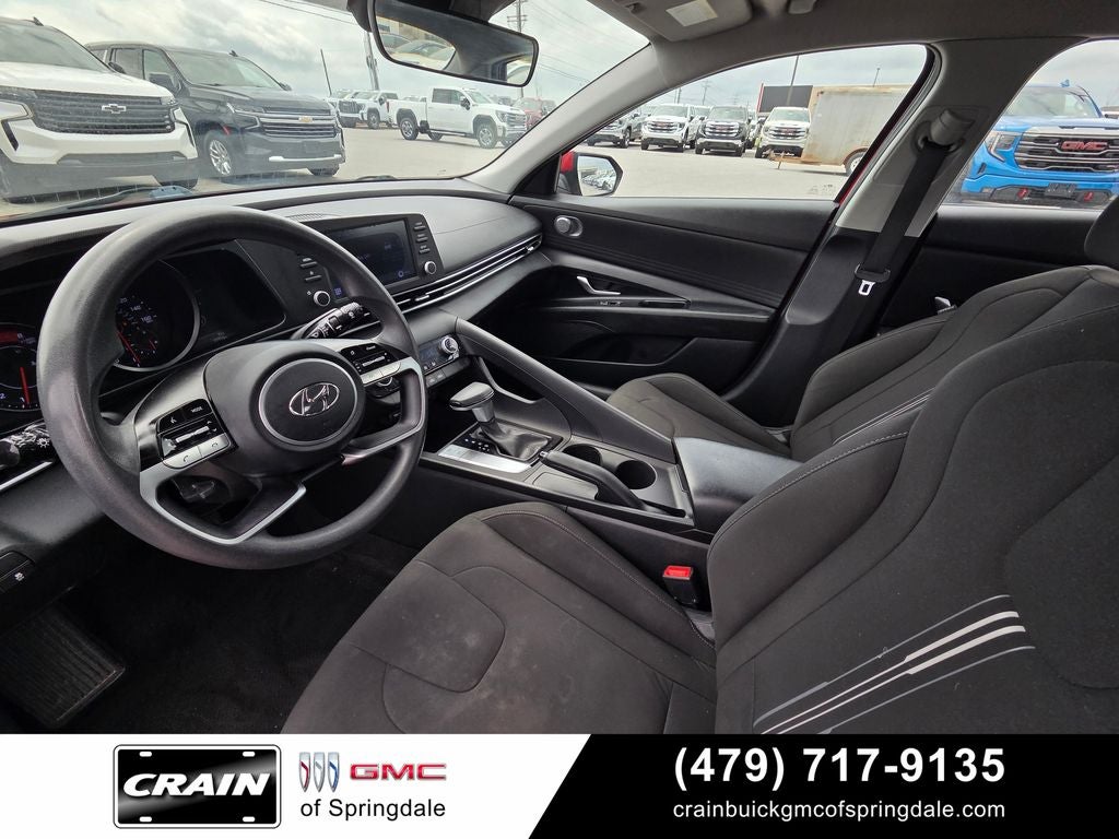 2021 Hyundai ELANTRA SEL