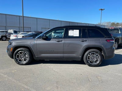 2022 Jeep Grand Cherokee 4xe Trailhawk