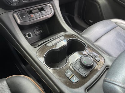 2022 GMC Acadia AT4
