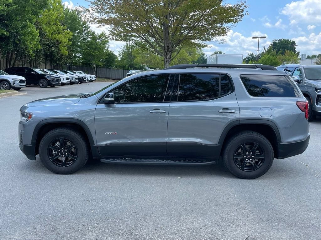 2022 GMC Acadia AT4