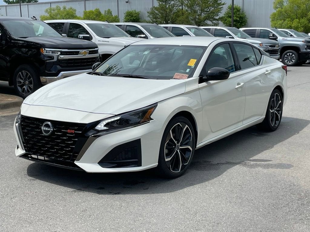 2024 Nissan Altima 2.5 SR