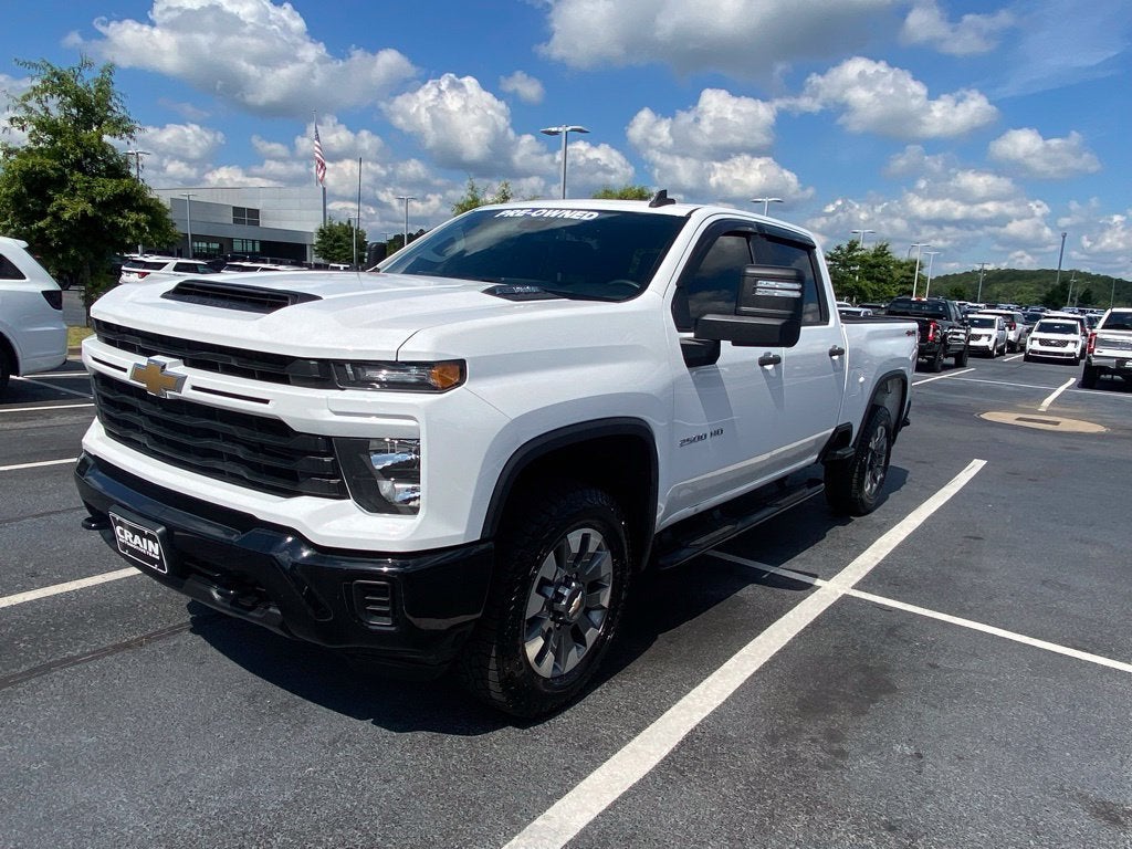 2024 Chevrolet Silverado 2500 HD Custom
