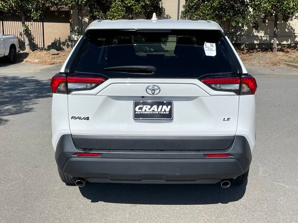 2025 Toyota RAV4 LE