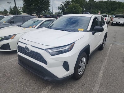 2025 Toyota RAV4 LE