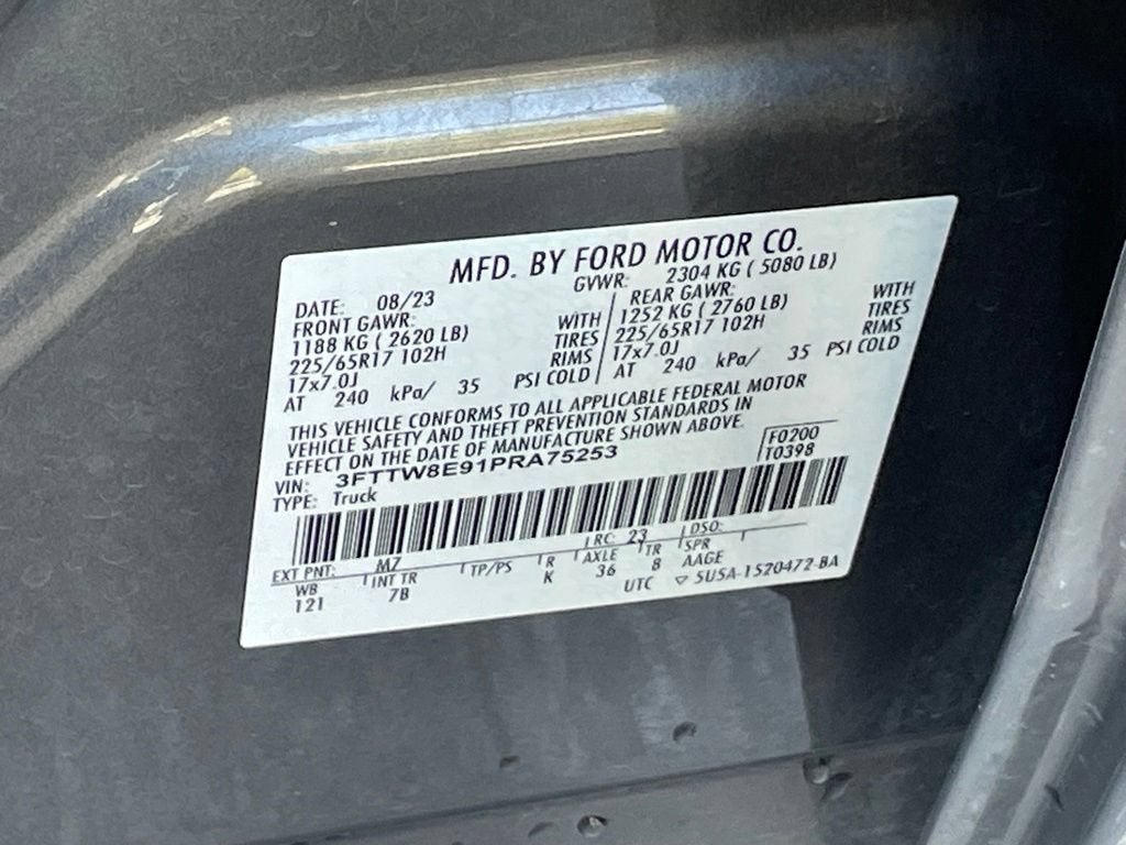 2023 Ford Maverick XL