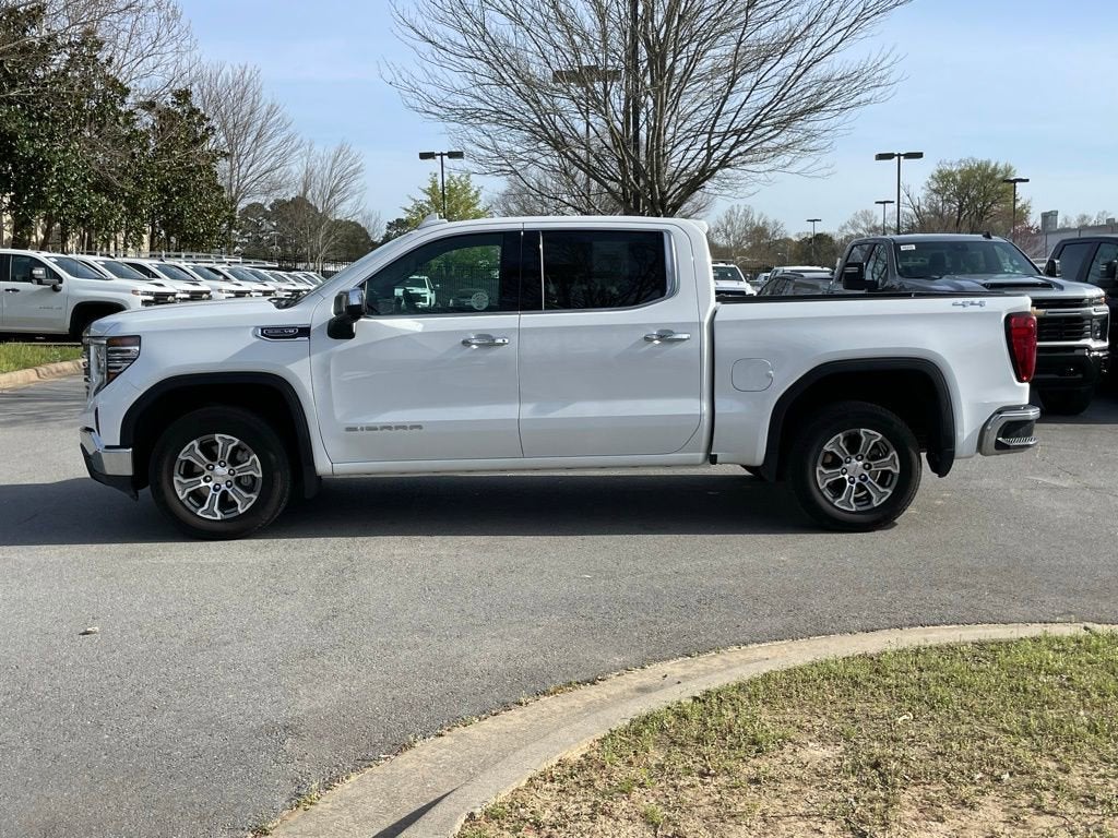 2025 GMC Sierra 1500 SLT