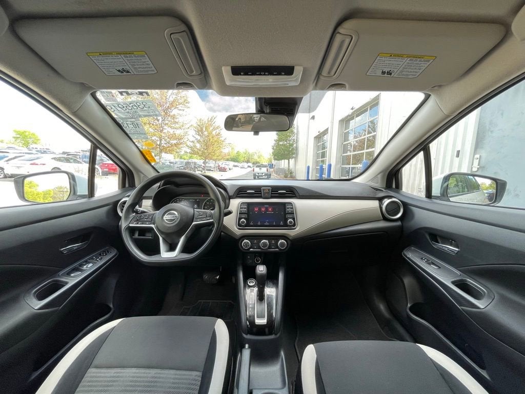 2022 Nissan Versa SV