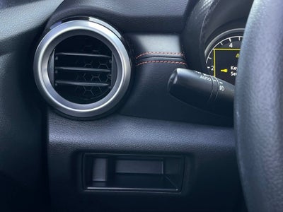 2020 Nissan Versa SR