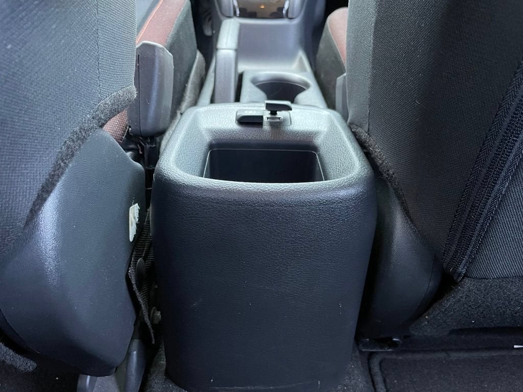 2020 Nissan Versa SR