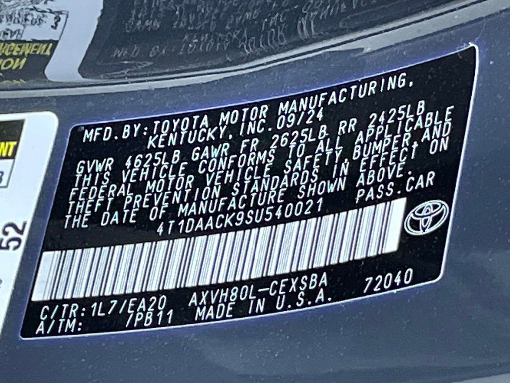 2025 Toyota Camry LE