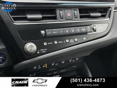 2022 Lexus ES ES 300h Ultra Luxury