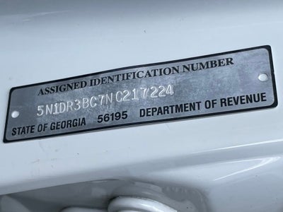 2022 Nissan Pathfinder SV