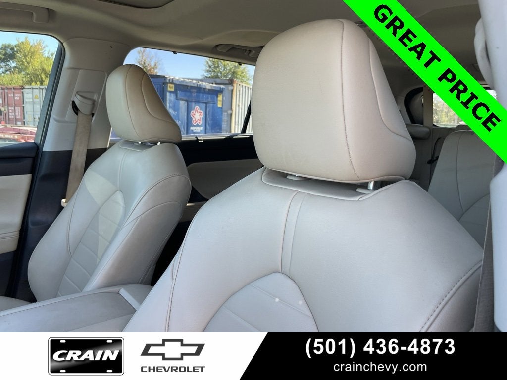 2023 Toyota Highlander L