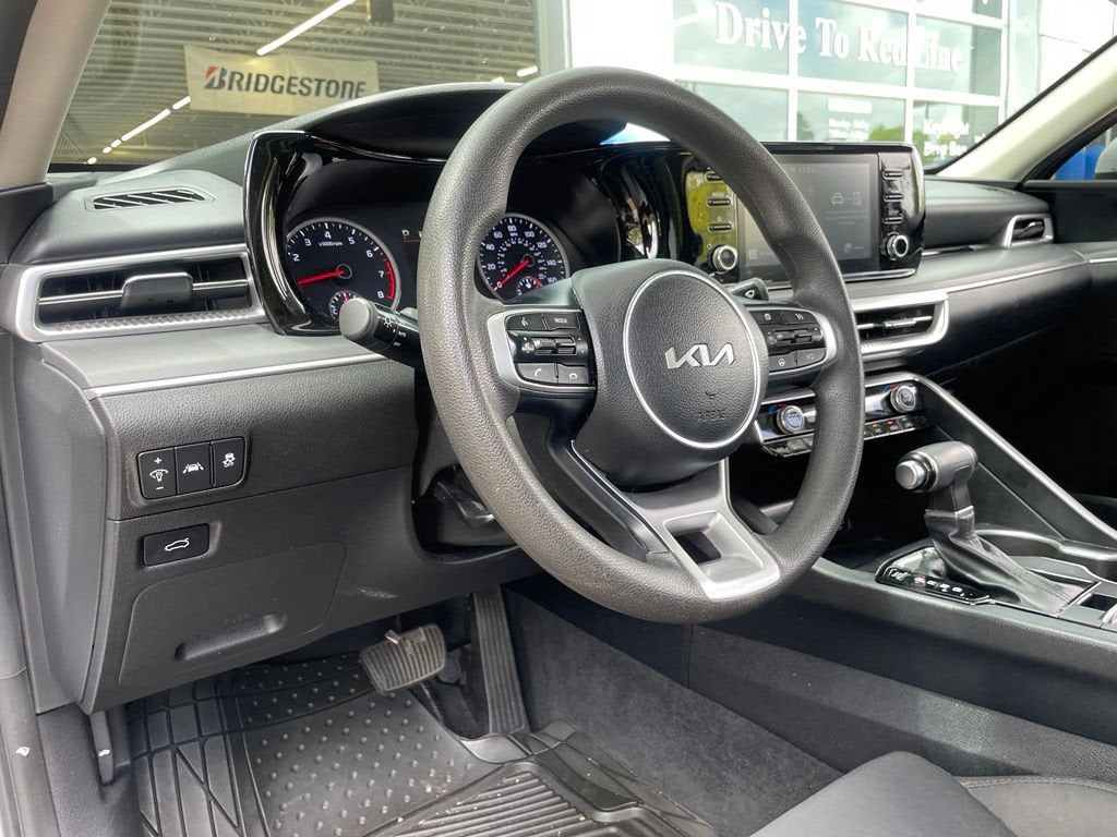 2023 Kia K5 LXS
