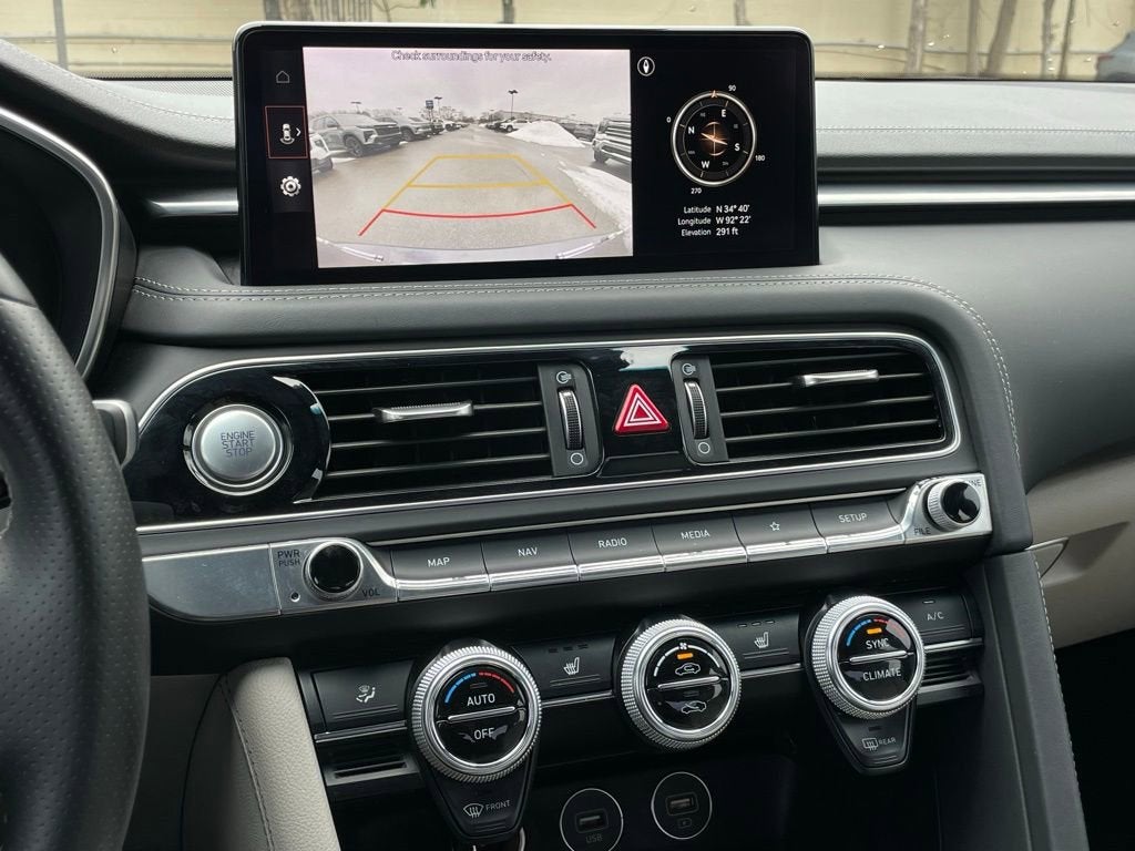 2022 Genesis G70 2.0T