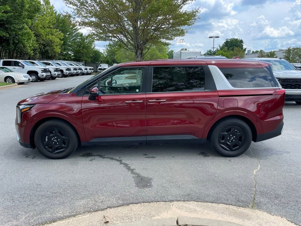 2025 Kia Carnival LXS