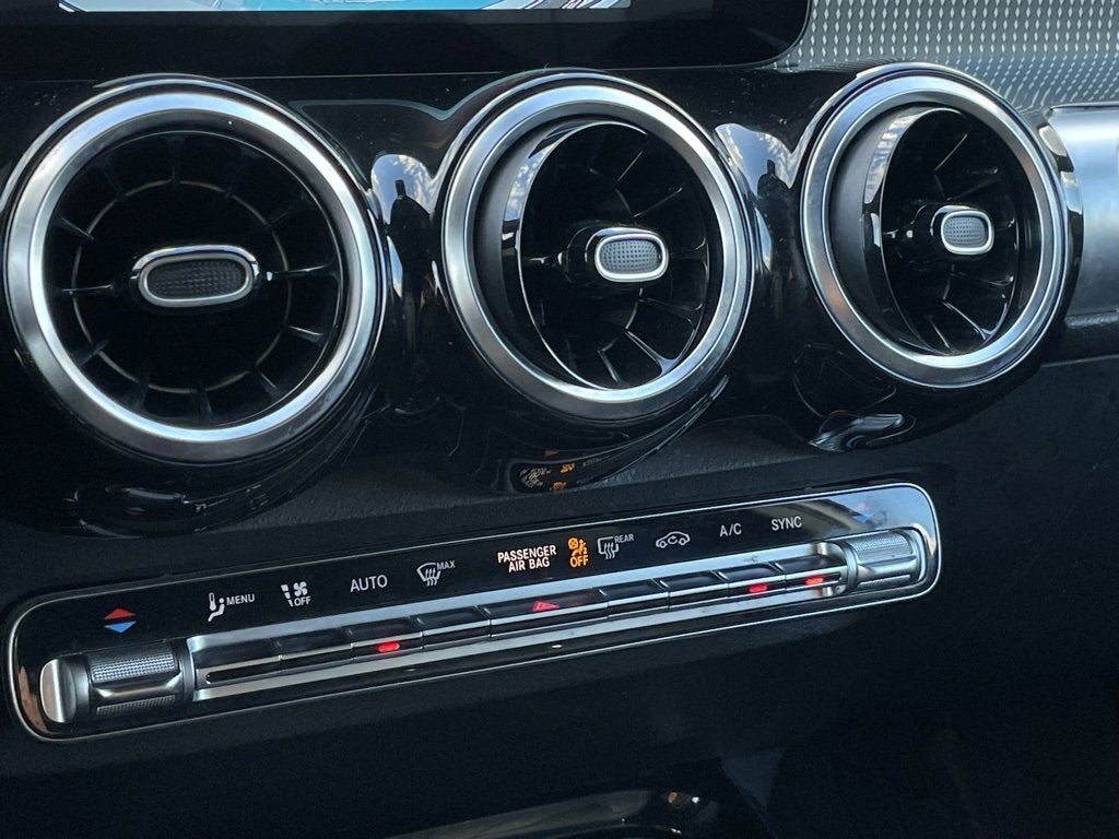 2022 Mercedes-Benz GLB GLB 250