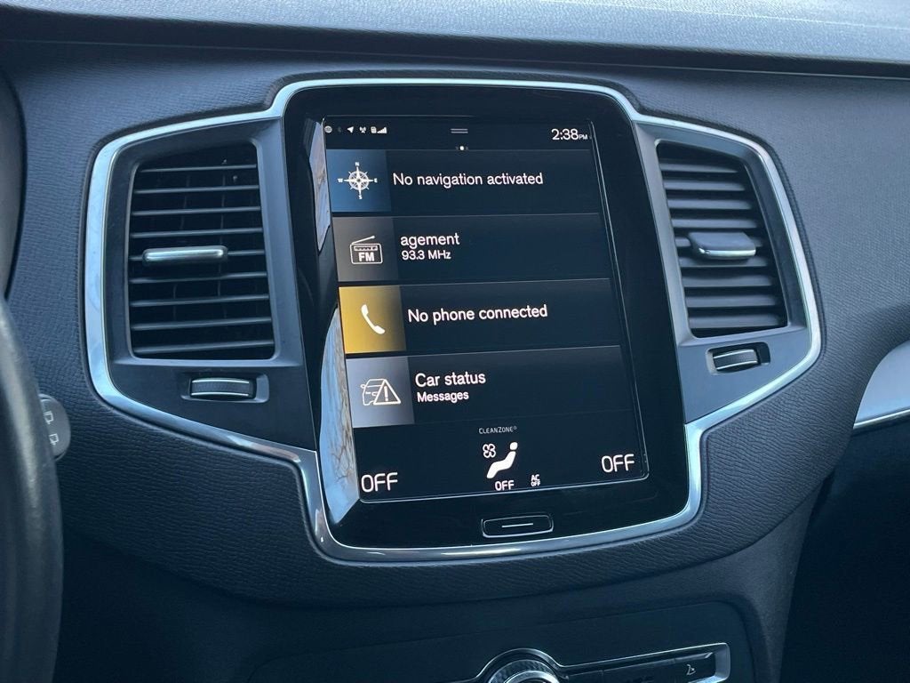 2021 Volvo XC90 Momentum