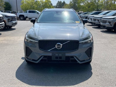 2023 Volvo XC60 Plus Dark Theme