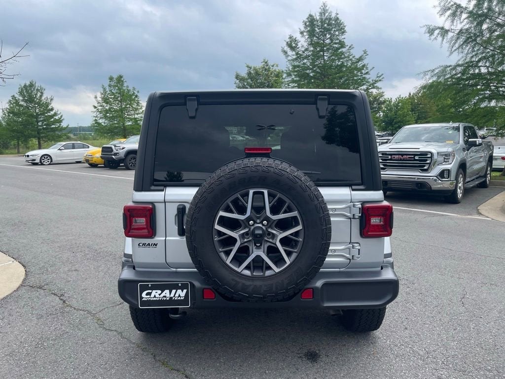 2024 Jeep Wrangler Sahara