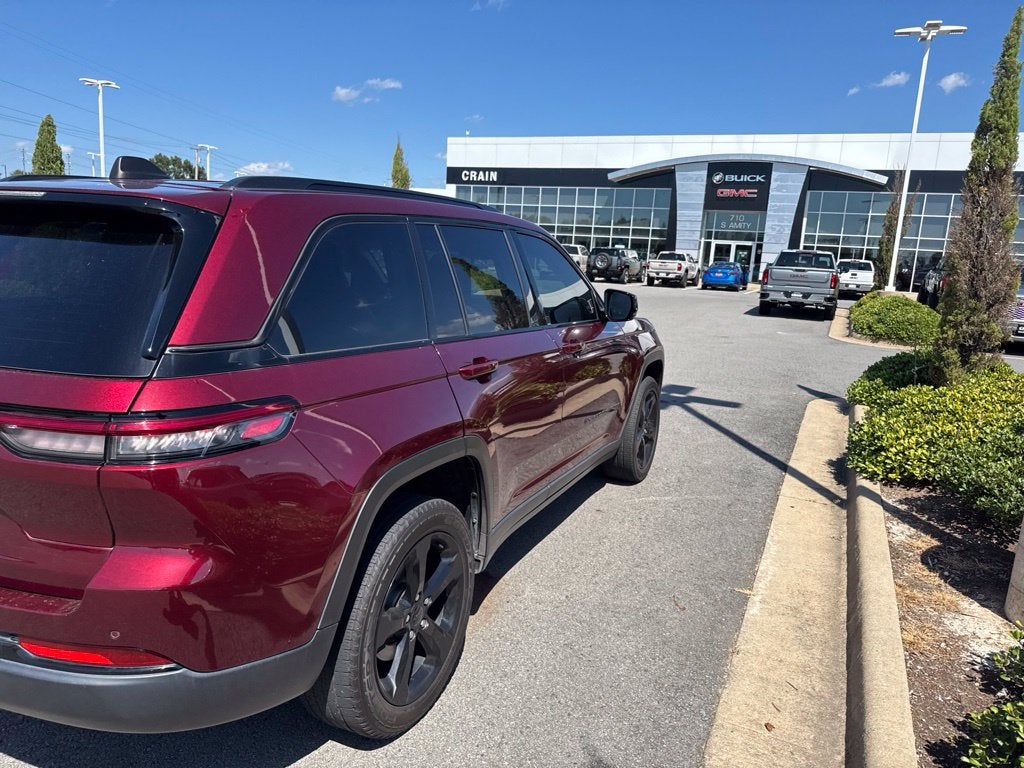 2024 Jeep Grand Cherokee Altitude