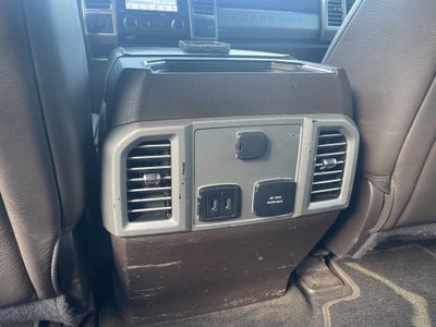 2017 Ford Super Duty F-250 SRW Lariat