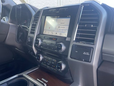 2017 Ford Super Duty F-250 SRW Lariat