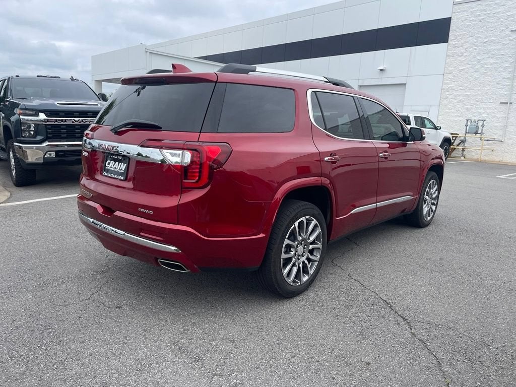 2023 GMC Acadia Denali