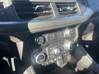 2024 GMC Yukon XL AT4