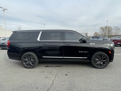 2023 GMC Yukon XL Denali