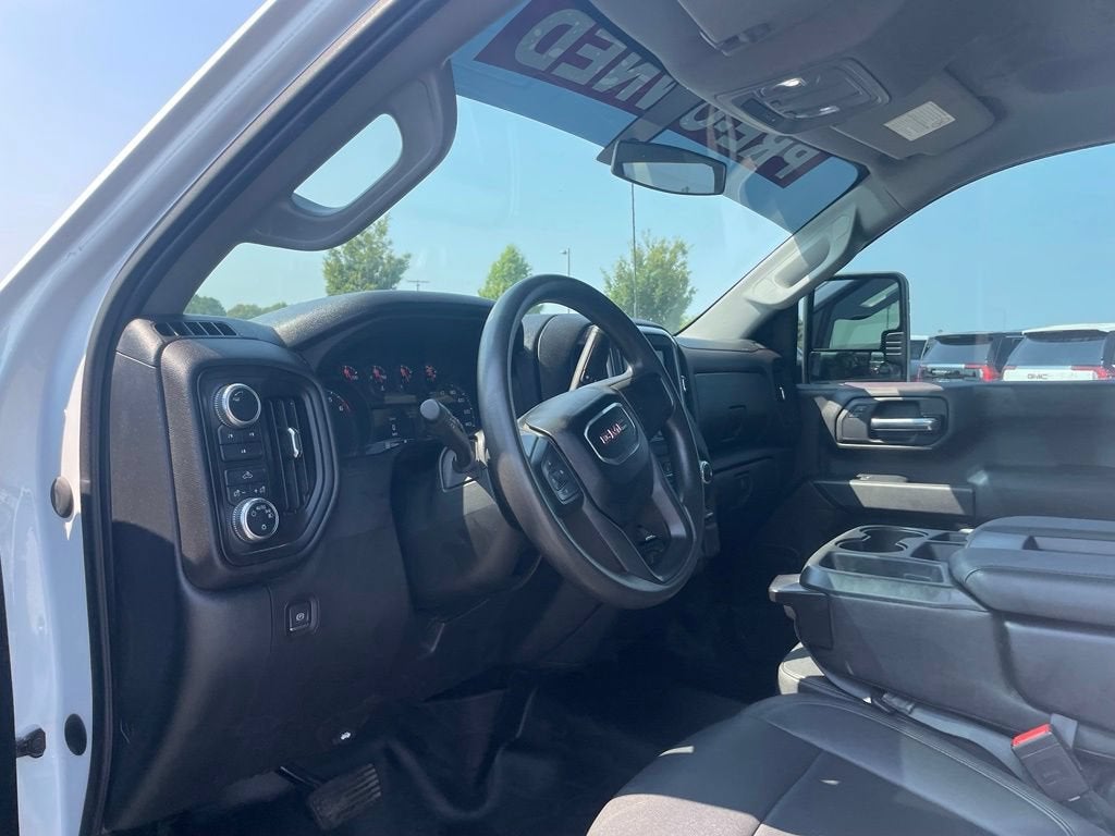 2023 GMC Sierra 2500 HD Pro
