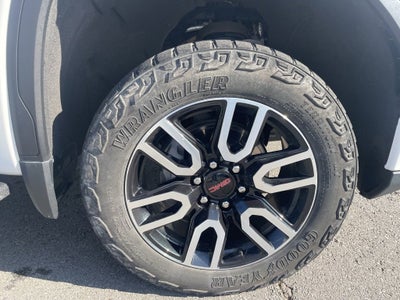 2022 GMC Sierra 1500 AT4