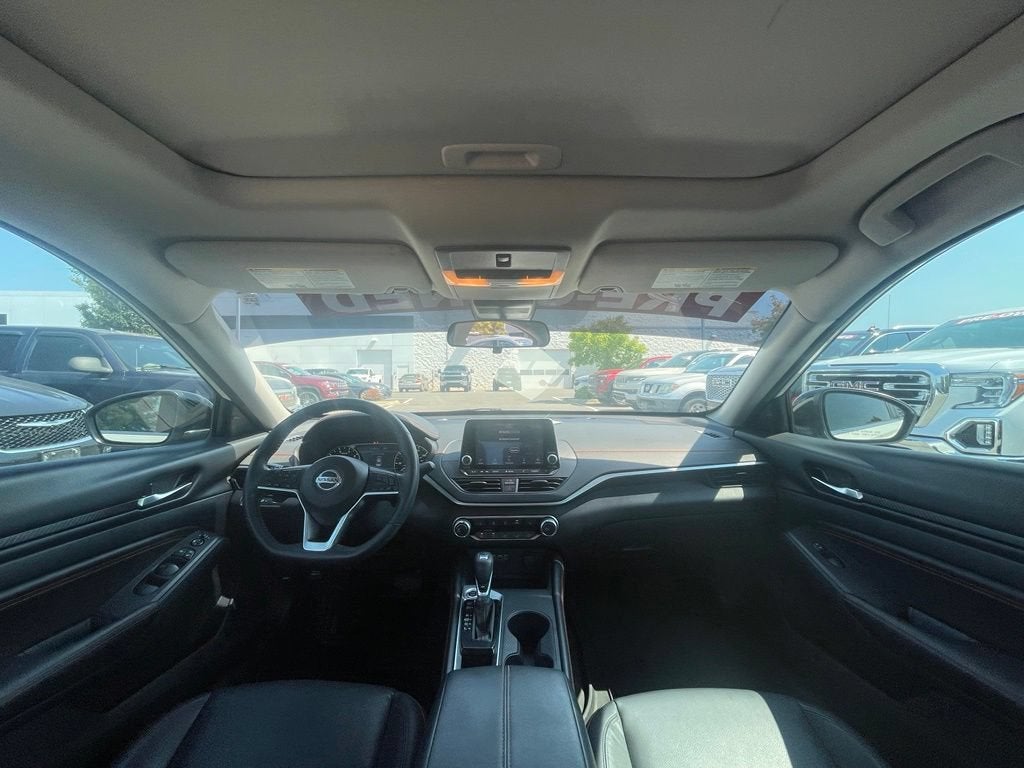 2022 Nissan Altima 2.5 SR