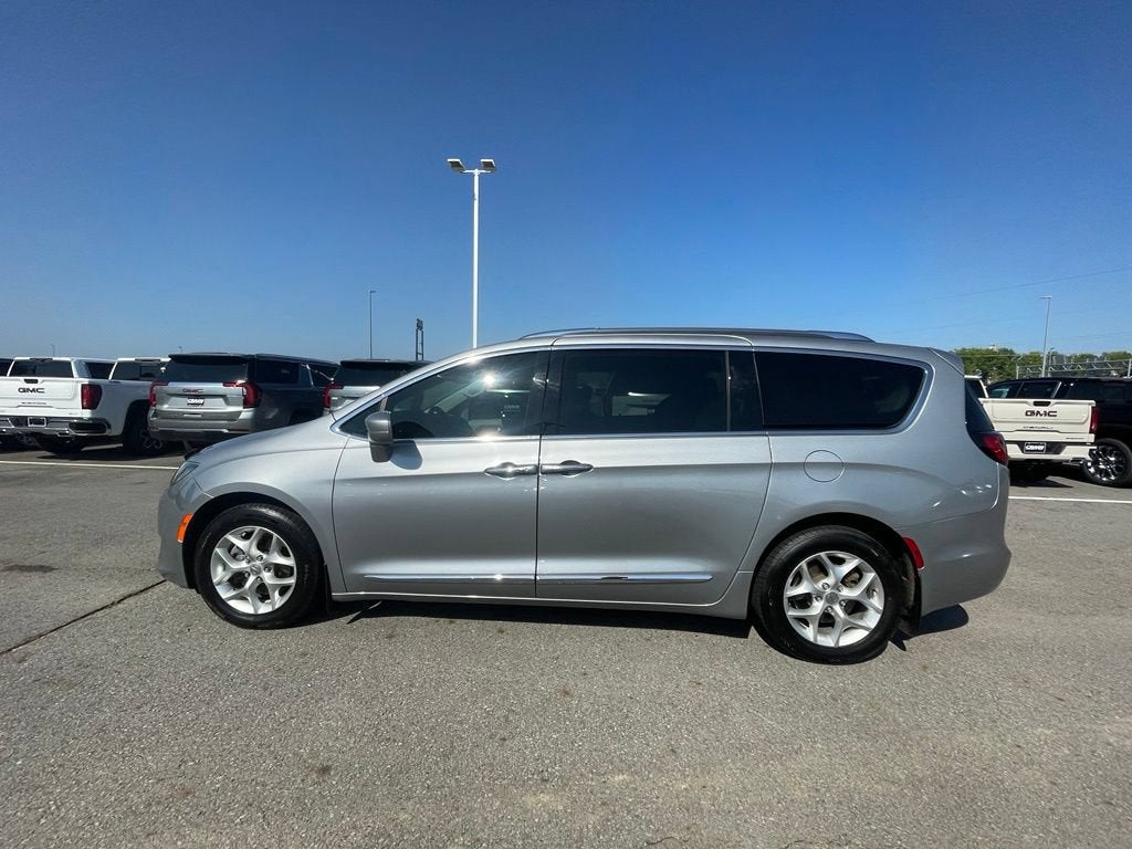 2020 Chrysler Pacifica Touring L Plus