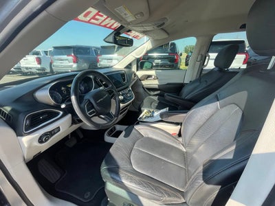 2020 Chrysler Pacifica Touring L Plus