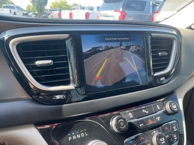 2020 Chrysler Pacifica Touring L Plus