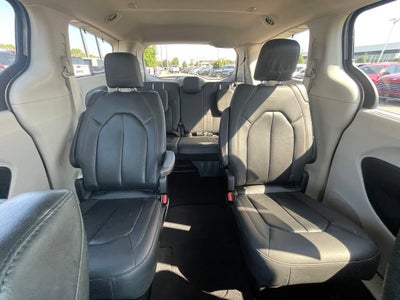 2020 Chrysler Pacifica Touring L Plus