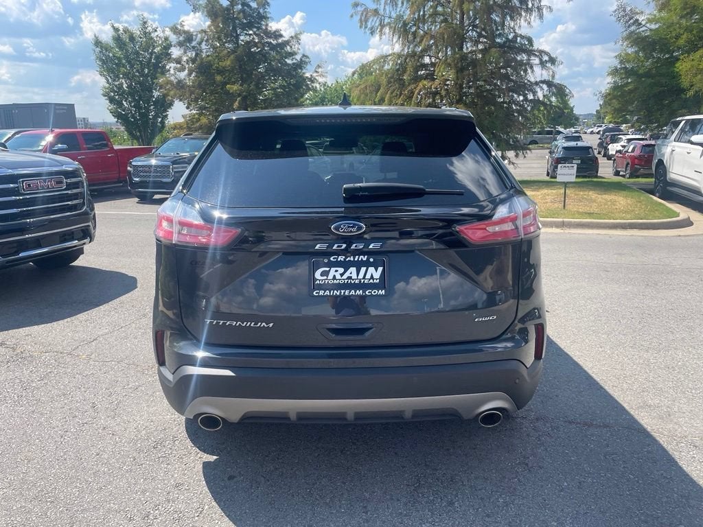 2021 Ford Edge Titanium
